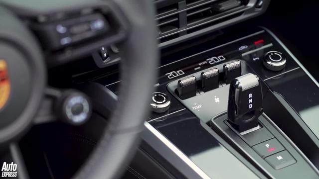Porsche 911 Targa Auto Expess