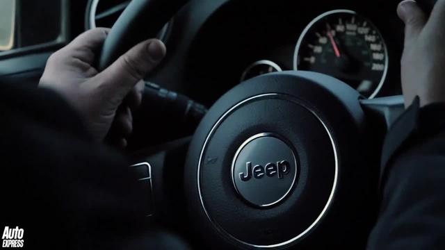 Driving around the world in a Jeep Wrangler - Iceland